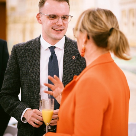 Größeres Bild ansehen